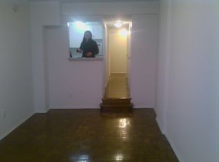 357 W 49th St, New York, NY 10019