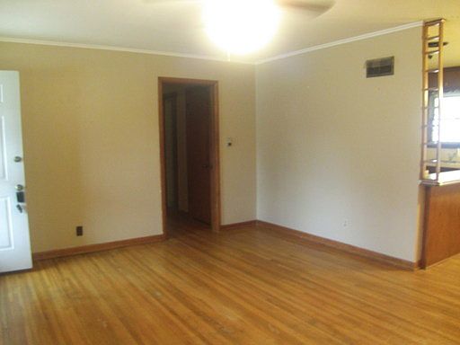 4th image of 470 S 79th East Ave