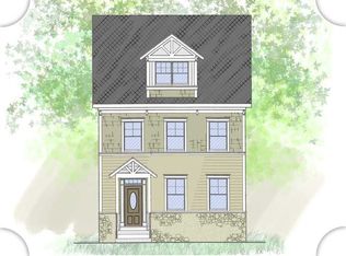 5734 8th St N, Arlington, VA 22205