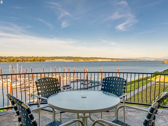 2nd image of 707 N Hayden Island Dr Unit 315