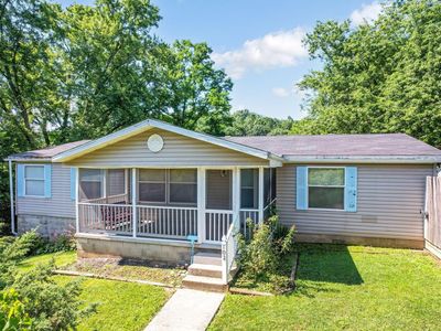 102 Ewing St, New Straitsville, OH, 43766