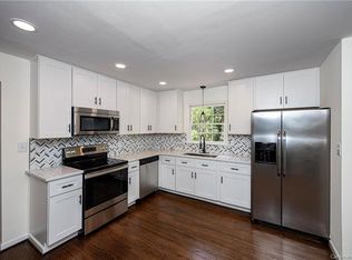 2223 Knickerbocker Dr, Charlotte, NC 28212