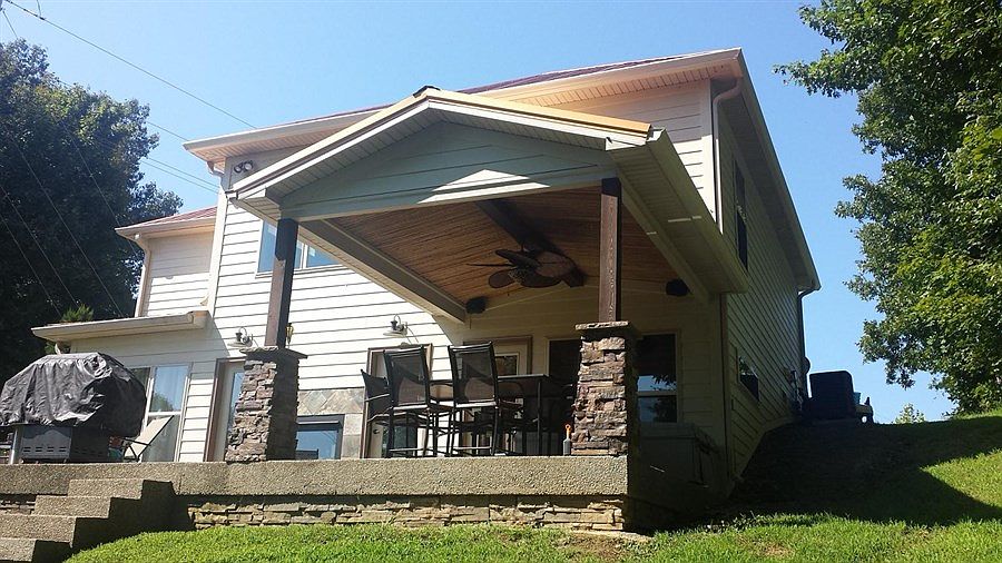 2nd image of 743 Bentwood Ln
