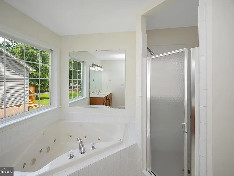 110 Parliament St — Photo 15
