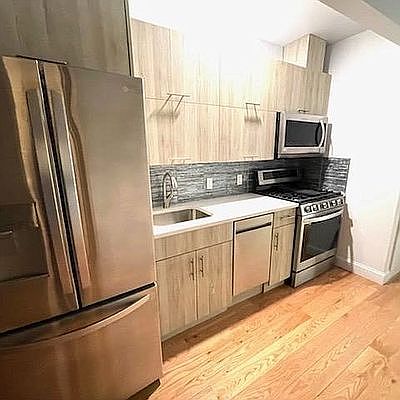 3rd image of 14-48 28th Ave #4