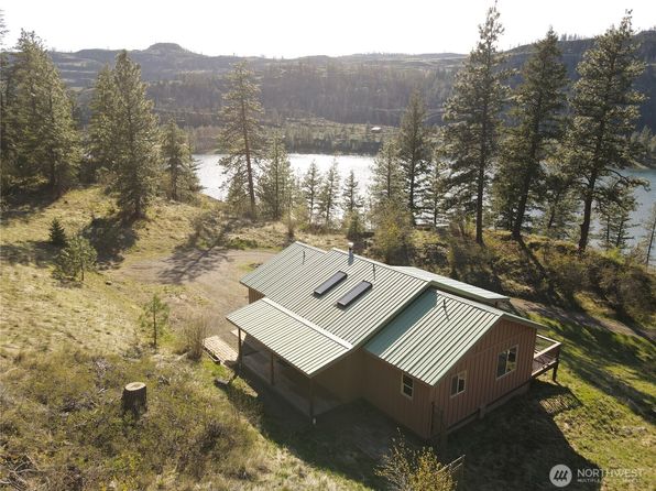60 E Wannacut Lane, Oroville, WA 98844