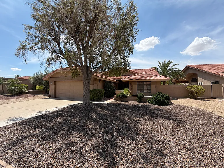 19640 N Marble Dr — Photo 1