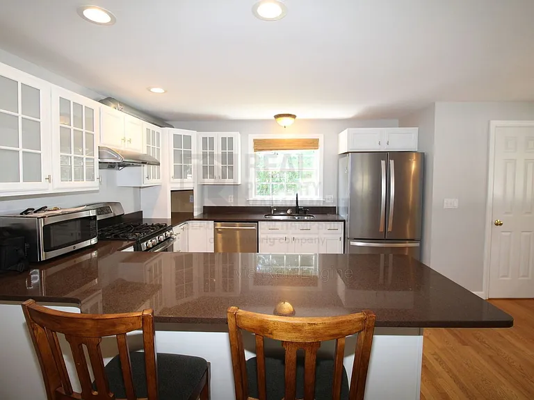 4 Robin Ln — Photo 10