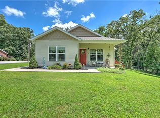 9 Kincardine Dr, Bella Vista, AR 72715
