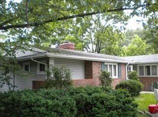 7540 Valley Villas Dr, Parma, OH 44130