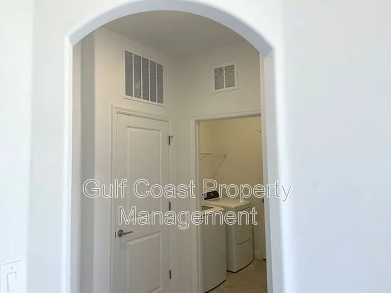 5316 Crystal Harbor Cv — Photo 20