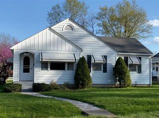 1702 S Carolina St, Louisiana, MO 63353