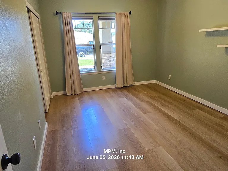 218 Red River Dr — Photo 24