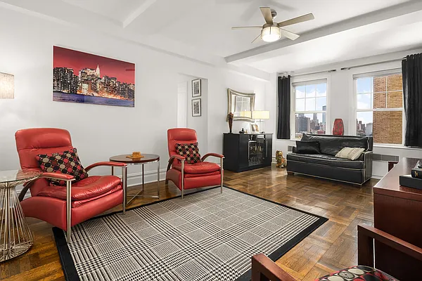 Sold by Compass | media 1