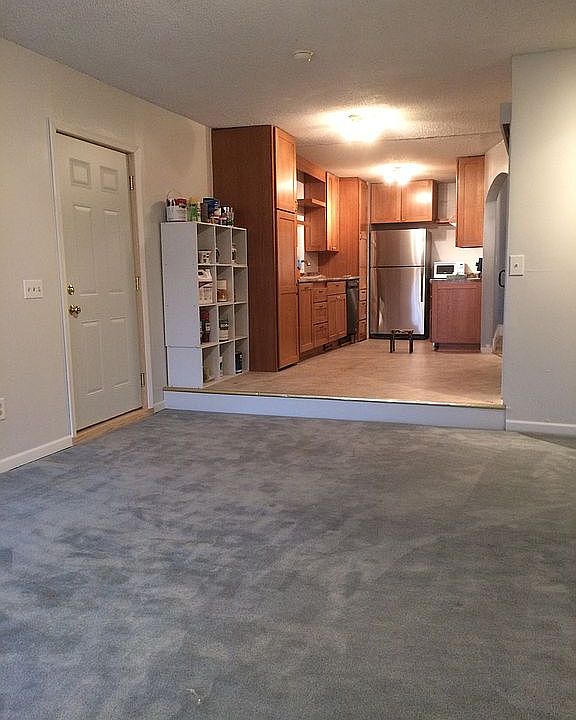 1st image of 485 N Walnut St
