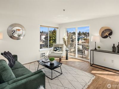 3648 Whitman Avenue N #C300, Seattle, WA, 98103