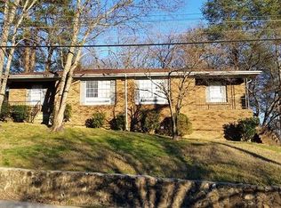 1104 Thomas Ln APT A, Hixson, TN 37343