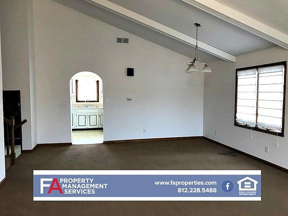 3rd image of 5088 Kenwood Ct