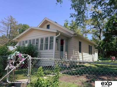 5315 S 57th St, Omaha, NE, 68117