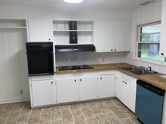4th image of 57 Harmony Ln