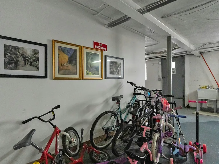 201 Oakdene Pl #1D — Photo 18