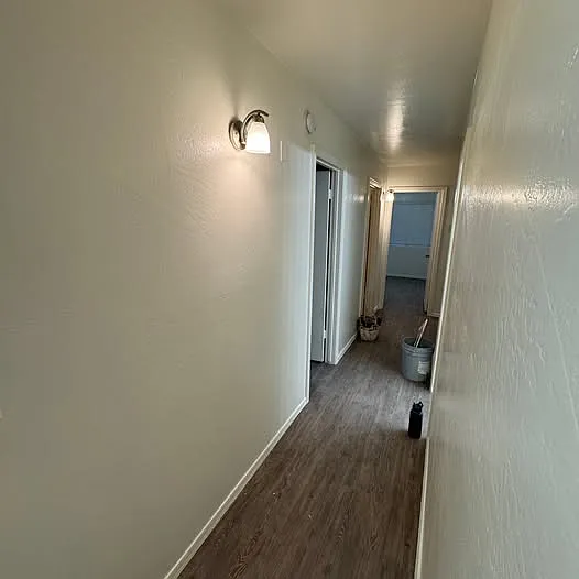 8016 W Vermont Ave — Photo 7