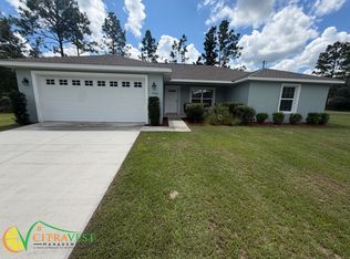 2002 W Wavecrest Dr, Citrus Springs, FL 34434
