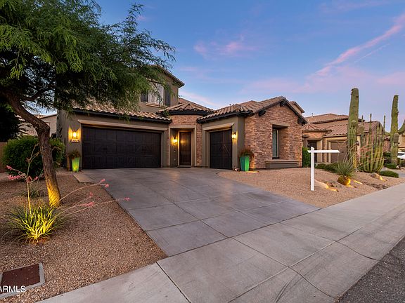4th image of 3916 E QUAIL Avenue