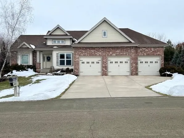 6354 Irving Dr, Sun Prairie, WI 53590