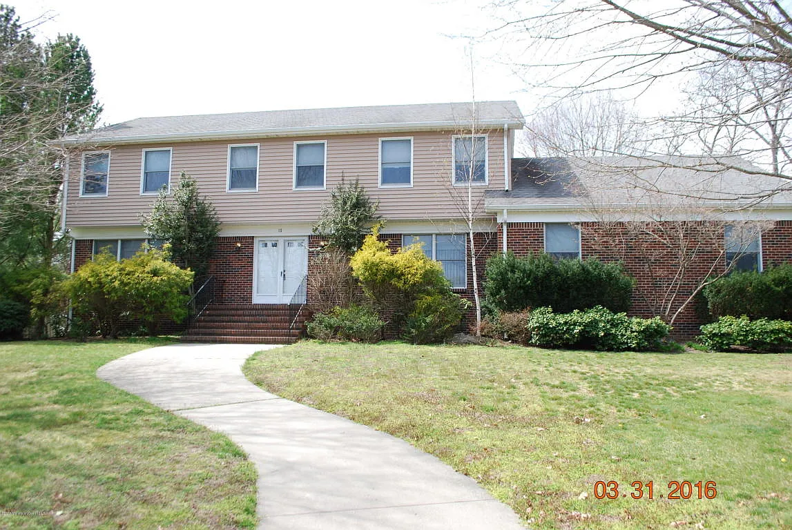 15 Hartshorne Rd photo 1