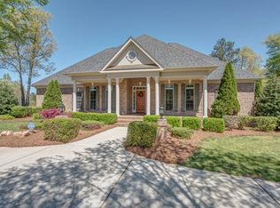 560 Morning Glory Ct, Lake Wylie, SC 29710