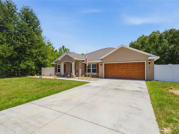 162 Guava Ter, Ocklawaha, FL 32179