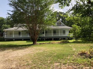 3300 An County Road 396, Palestine, TX 75801