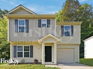 5204 Raspberry Knoll Dr, Charlotte, NC 28208