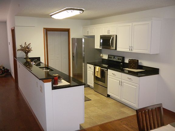 5th image of 2690 Providence Blvd