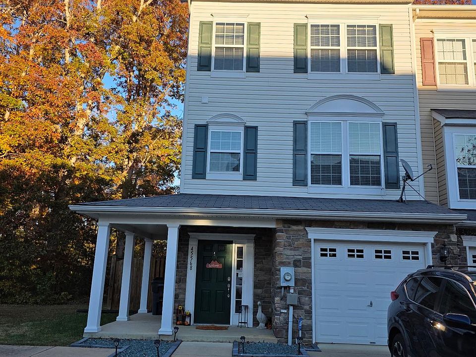 1st image of 45568 Catalina Ln