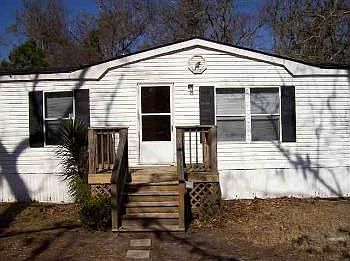 1st image of 105 Bonaire Cir N