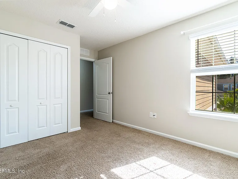 146 Castro Ct — Photo 15