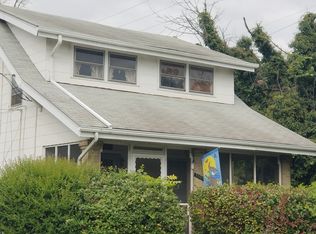 2503 2nd Rd N, Arlington, VA 22201