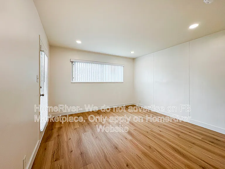 572 Ebbtide Cir — Photo 7