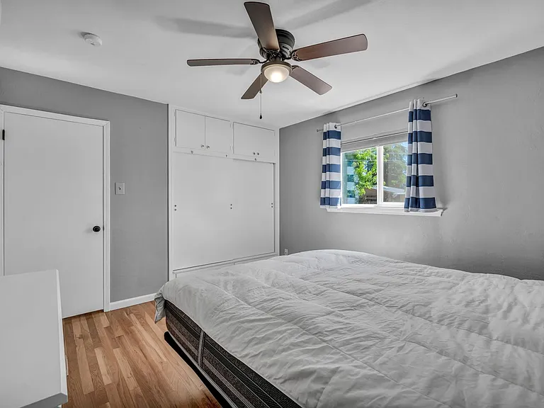 620 Belgrave Ave — Photo 22