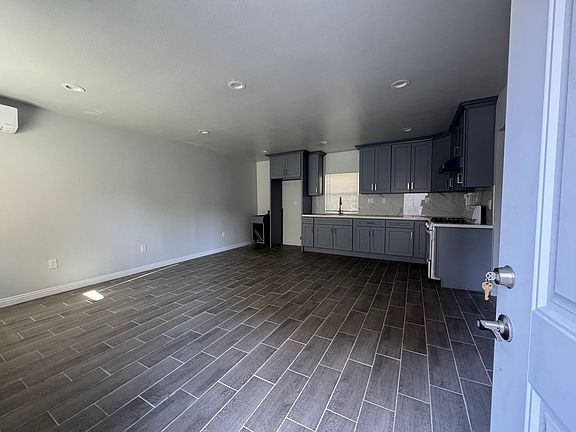 2nd image of 1918 Cyril Ave #1920