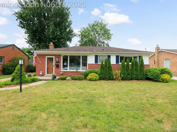 35327 Hathaway St, Livonia, MI 48150