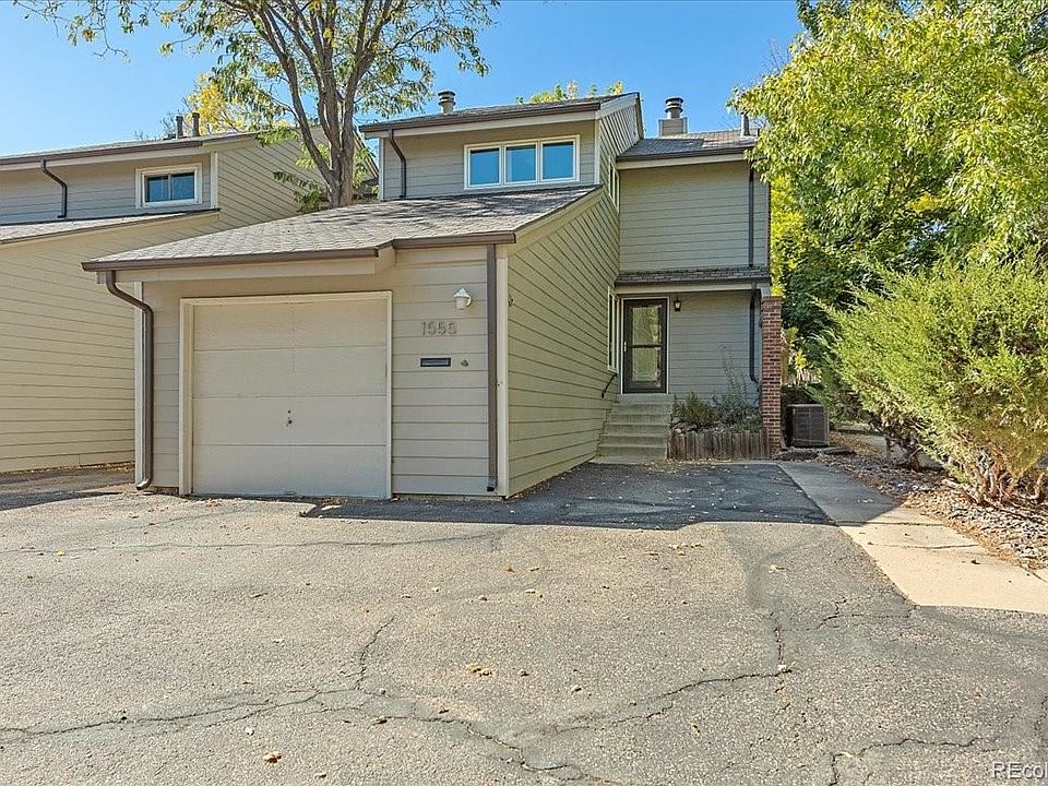 1st image of 1555 Bradley Dr