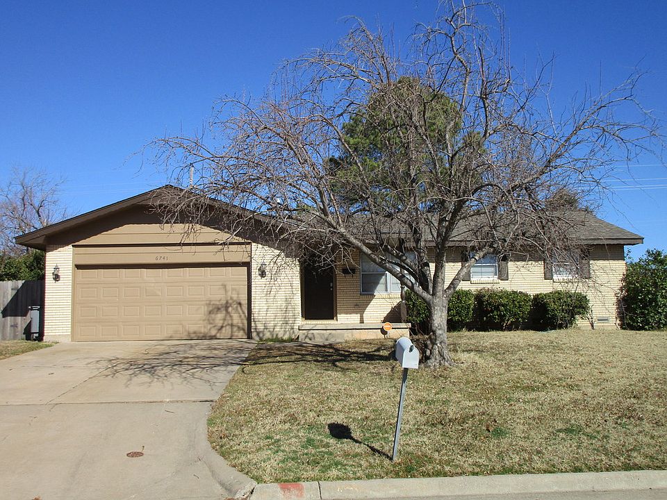 1st image of 6741 NW Compass Dr