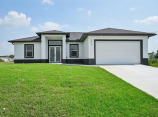3819 22nd St W, Lehigh Acres, FL 33971