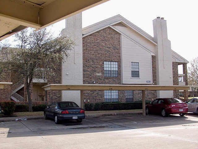 1st image of 3140 Devonshire Dr APT 133