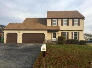 605 Grouse Ln, York, PA 17404