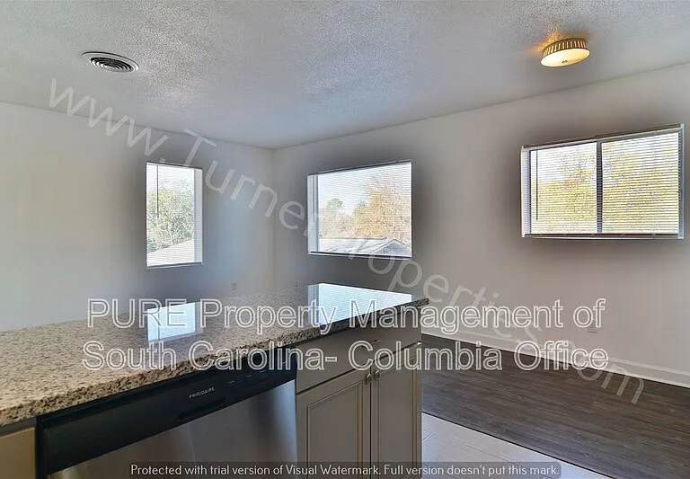 1304 Suber St #C — Photo 15