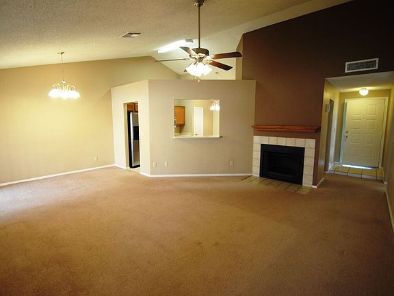 3rd image of 6620 W Brown St